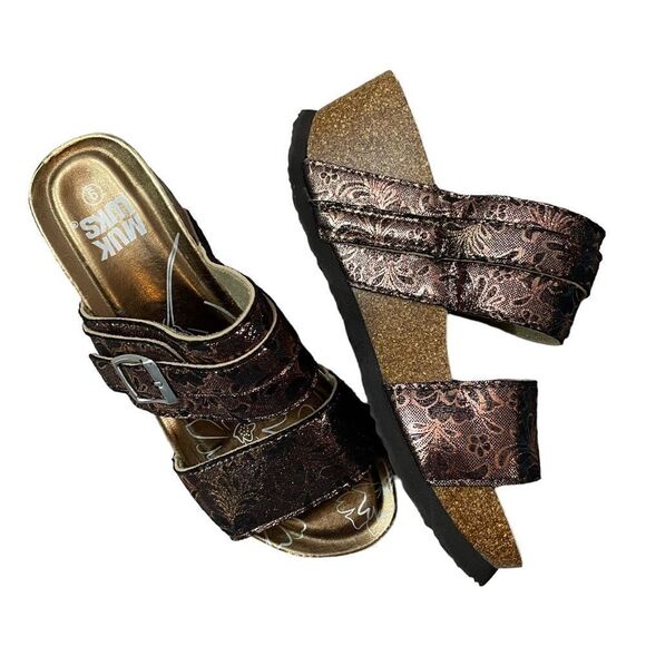 MukLuks Emery Wedge Platform Sandals Size 9 - Picture 1 of 7